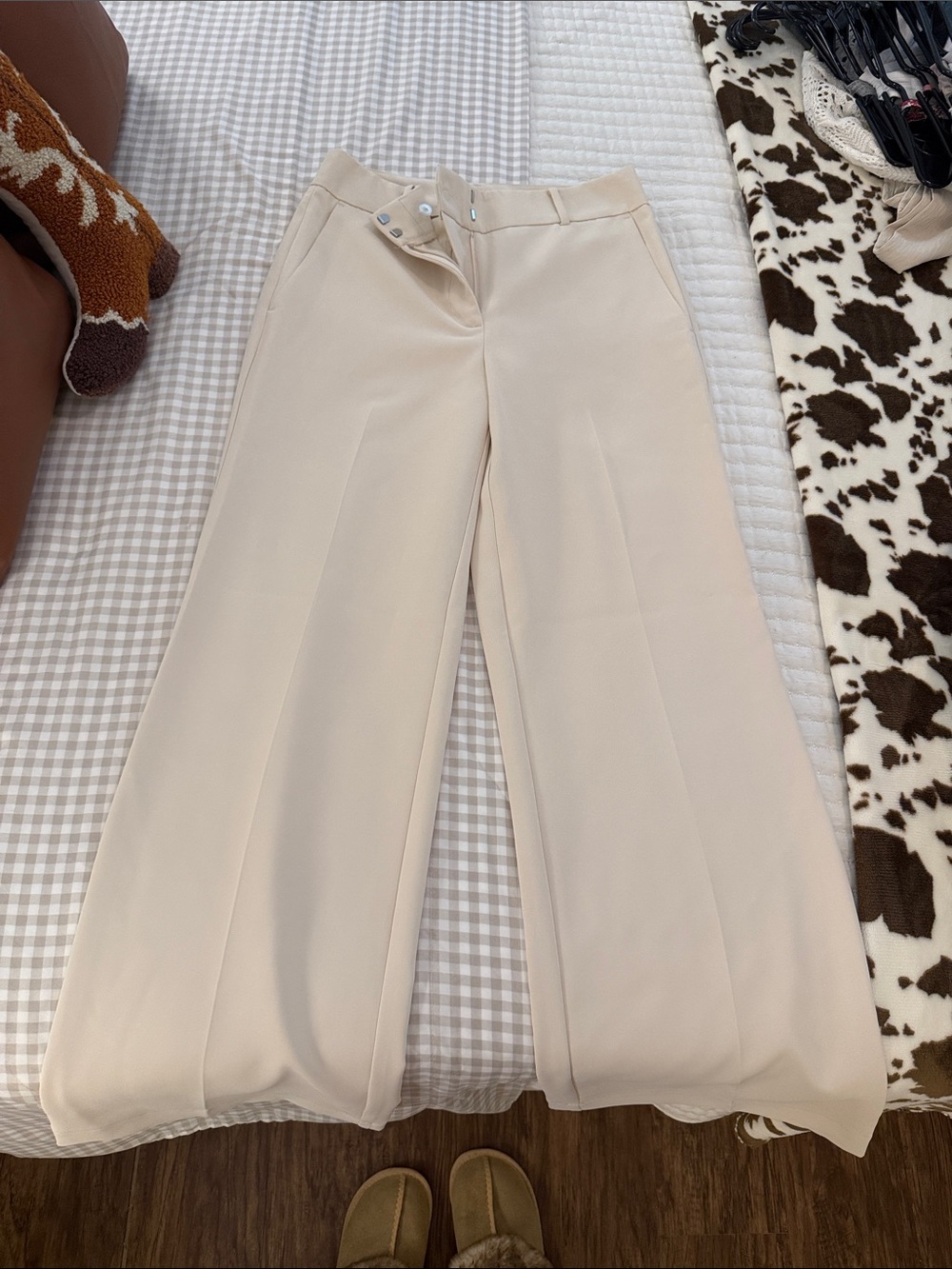 Ann Taylor Factory Light Beige Wide-Leg Trousers